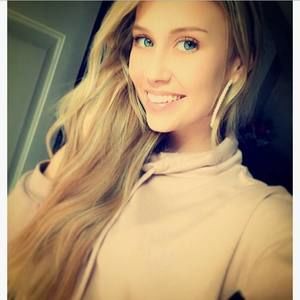 Meet your Posher, Addie